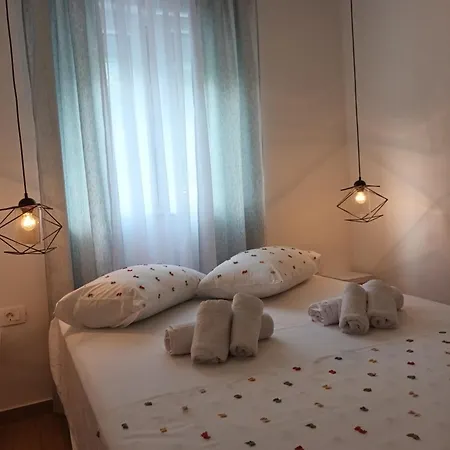 Luxury L&f Макарска