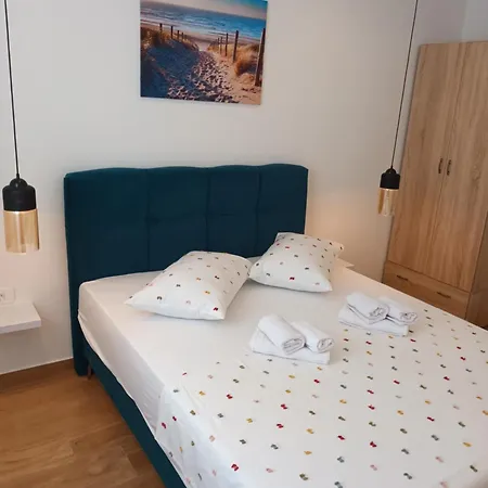 Апартаменты Luxury L&f Макарска