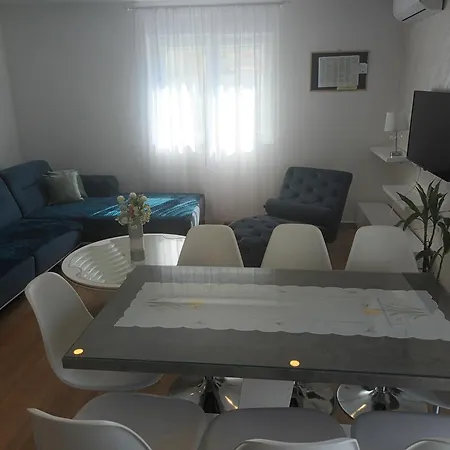 Luxury L&f Apartman Makarska