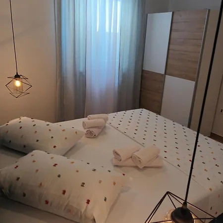 Luxury L&f Apartman