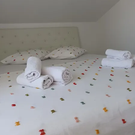 Apartman Luxury L&f *