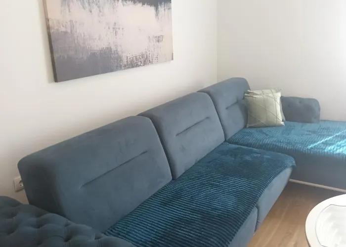 Luxury L&f Apartment