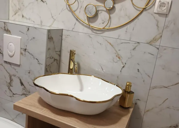 Luxury L&f Apartment