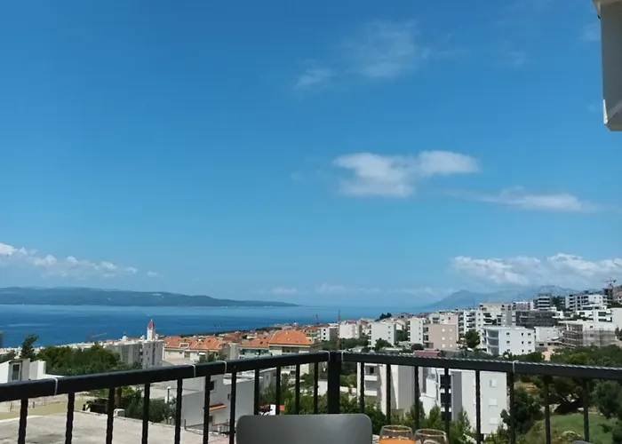 Luxury L&f Apartment Makarska